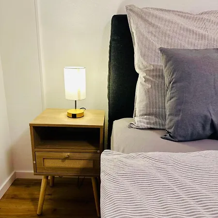 شقة Mola - Panoramablick, Balkon, 5 Pers, Bahnhofsnaehe, Parkplatz هيردكه