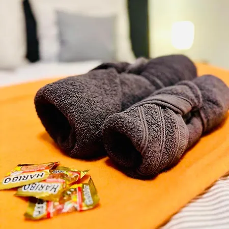 Mola - Panoramablick, Balkon, 5 Pers, Bahnhofsnaehe, Parkplatz هيردكه