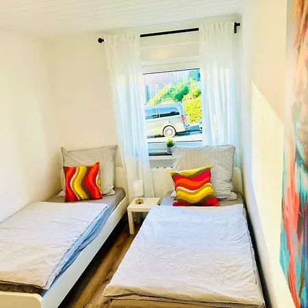 Mola - Panoramablick, Balkon, 5 Pers, Bahnhofsnaehe, Parkplatz هيردكه