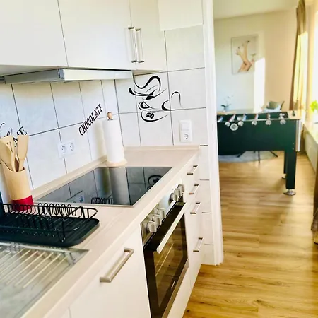 Mola - Panoramablick, Balkon, 5 Pers, Bahnhofsnaehe, Parkplatz شقة *