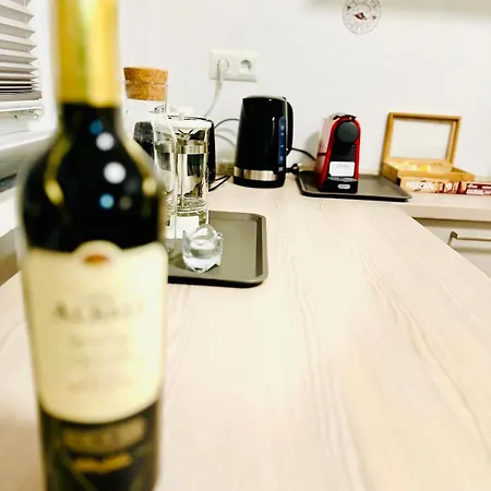 Mola - Panoramablick, Balkon, 5 Pers, Bahnhofsnaehe, Parkplatz شقة *