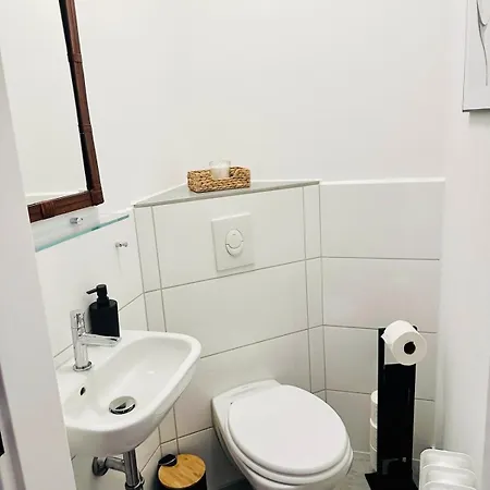 شقة Mola - Panoramablick, Balkon, 5 Pers, Bahnhofsnaehe, Parkplatz