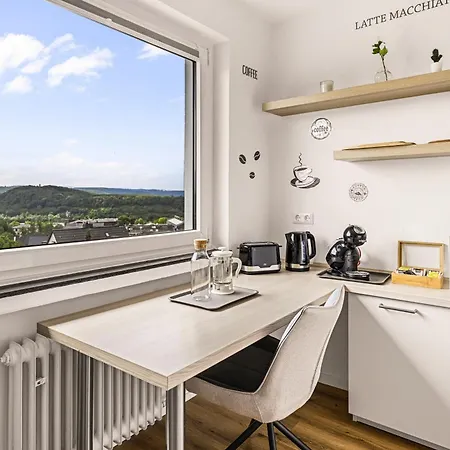 Mola - Panoramablick, Balkon, 5 Pers, Bahnhofsnaehe, Parkplatz *