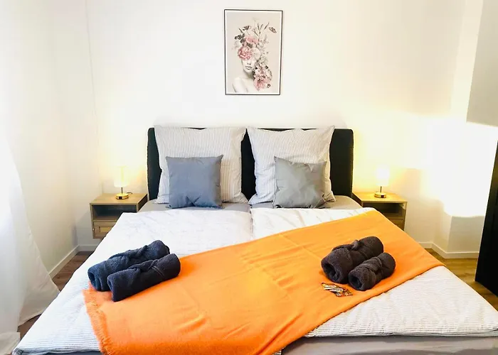 Mola - Panoramablick, Balkon, 5 Pers, Bahnhofsnaehe, Parkplatz * Herdecke